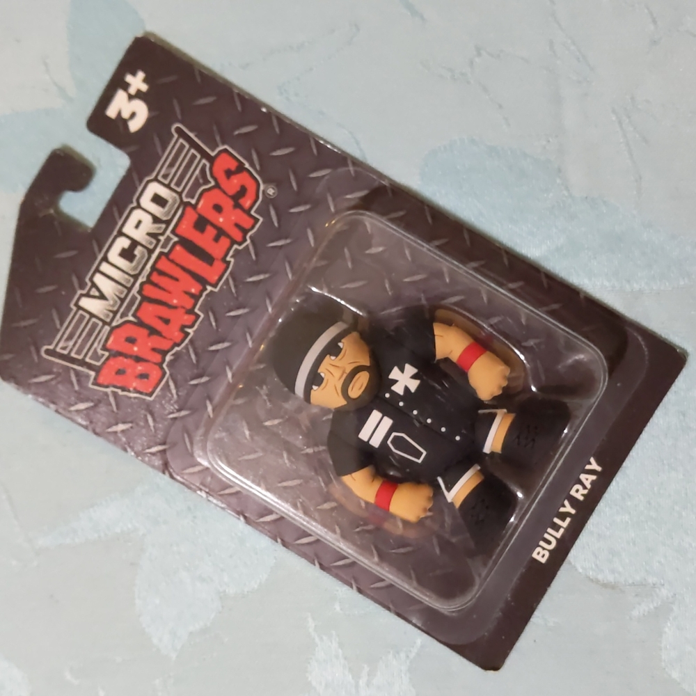 Micro Brawlers, BULLY RAY